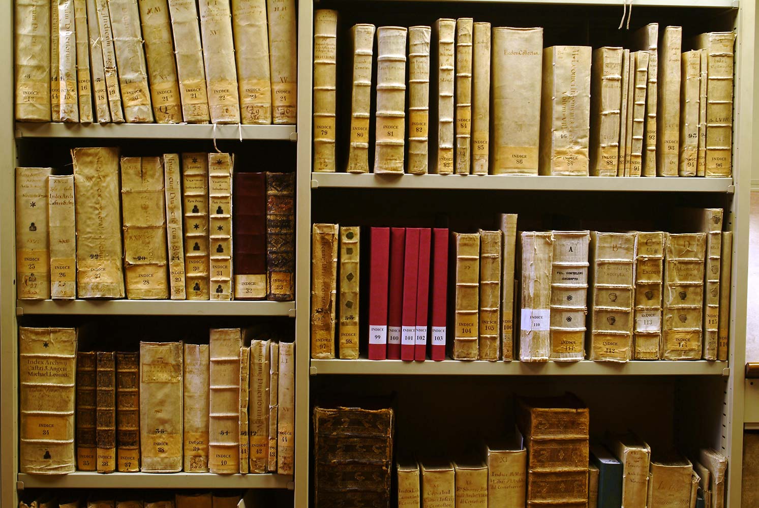 05: The Vatican Apostolic Archives: Myth and Meaning
